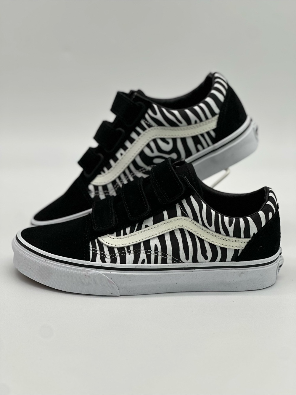 Vans Zebra Print Low-Top Sneakers - Black & White